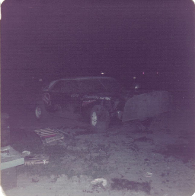 1975e