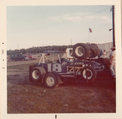 1973 18 DENNIS SELTING.jpg