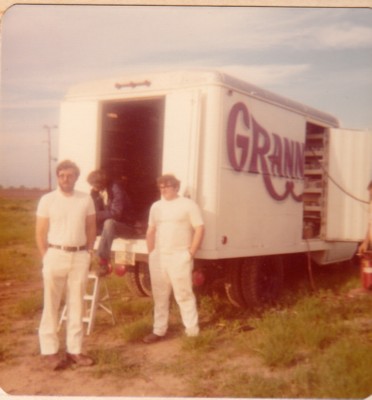1974 GRANNY'S.jpg
