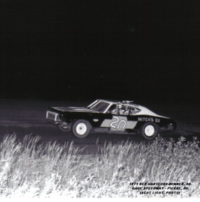 1971 A 20 RED-HARTFORD.jpg