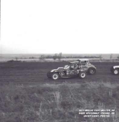 1971 M 3 WILLIE-YOST.jpg