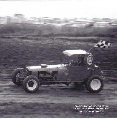 1969 M 8 ROGER-KELLY.jpg