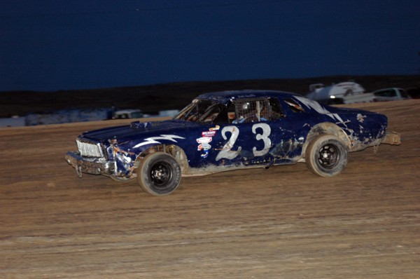 2016 B 23 JOSH VANDOM 92A.jpg