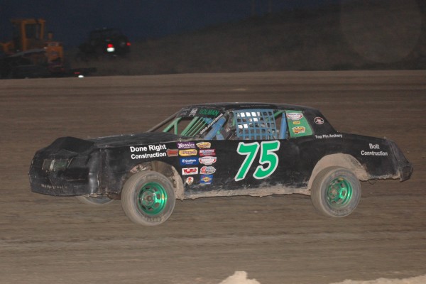 2016 B 75 DON HOLMAN 92B.jpg