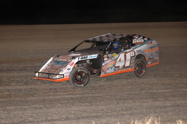2016 M 41 TONY LEIKER 92B.jpg
