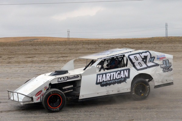 2016 M 87 BRAD HARTIGAN 93A.jpg