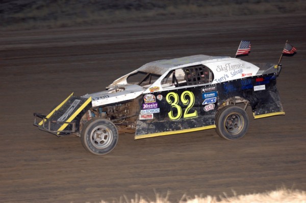 2016 M4 32 JAIDEN FLOATE.jpg