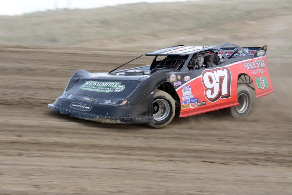 2016 A 97 DAN HENRIKSON 423.jpg