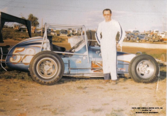 1975 M 58 JIM LOWELL.jpg