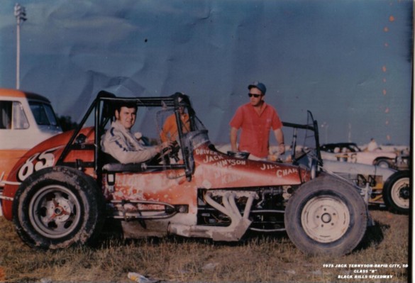1975 M 85 JACK TENNYSON.jpg