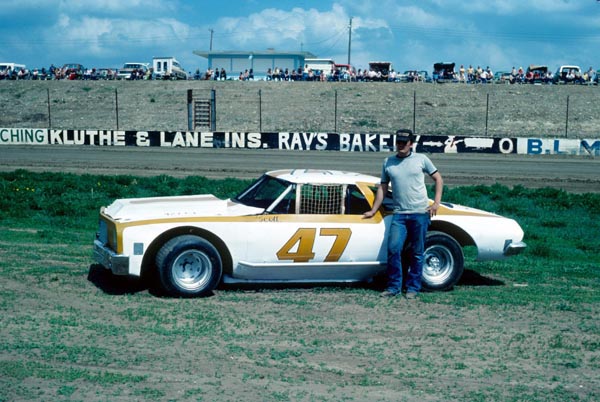 1977