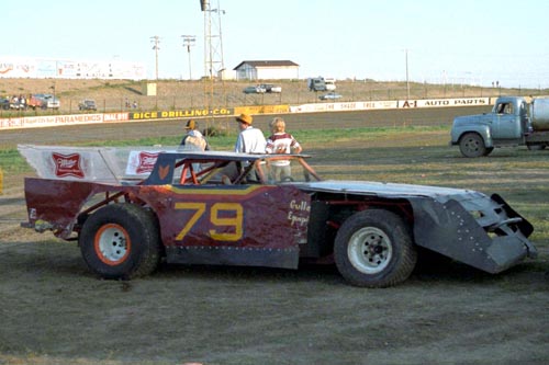 1983