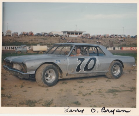 1975 A 70 LARRY O'BRYAN.jpg