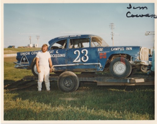 1975 C 23 JIM COWAN.jpg