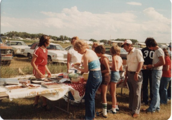 WRRA potluck5.jpg