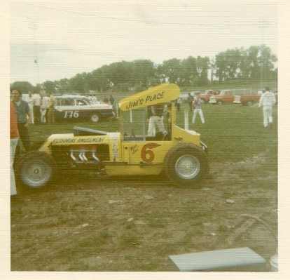 1971 everett lacroix.jpg