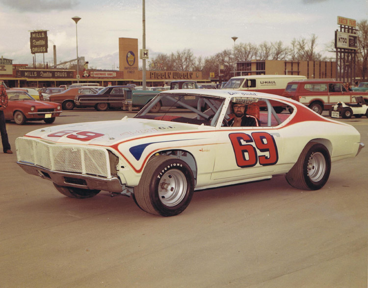 1975 LES STADEL 22
